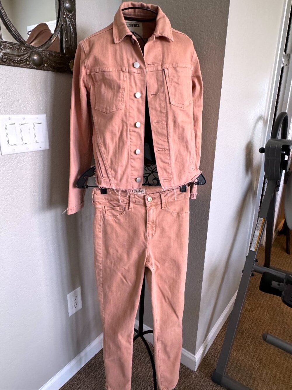 L'agence Janelle Denim Jacket and Jeans Set Dusty Rose Pink Sm 26